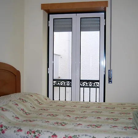 T2 Rua Dos Lavradores شقة *