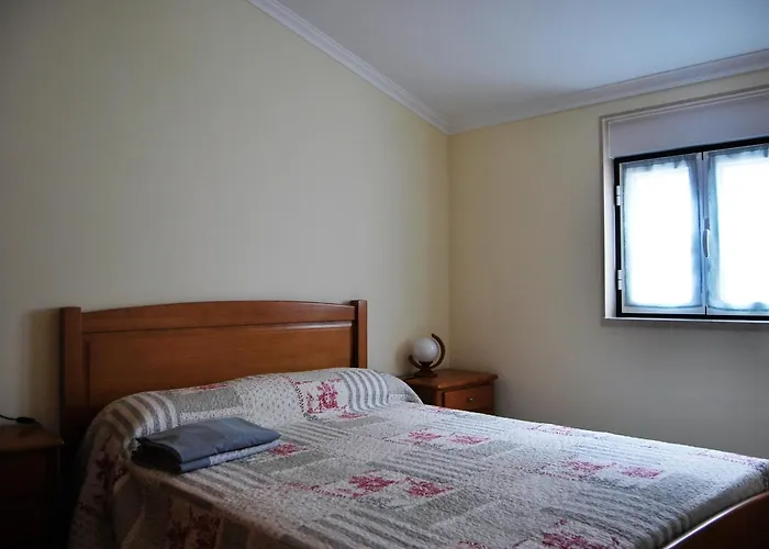 T2 Rua Dos Lavradores * Назаре